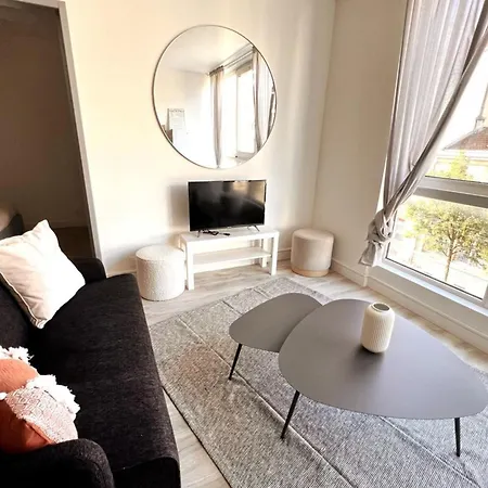 Nancy Centre Gare Appartement rénové 3 chambres